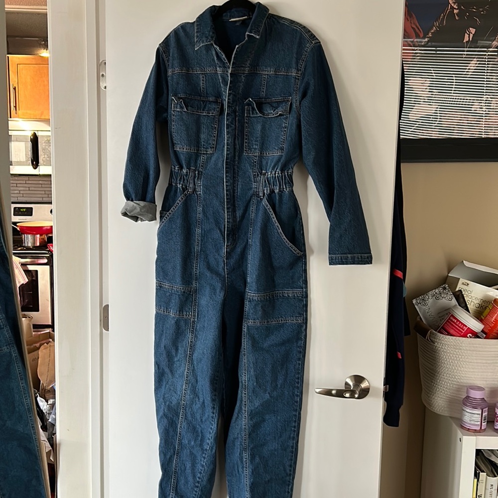 Universal Thread Denim Jumpsuit Size 8